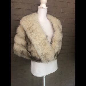 Vintage Fox Fur Shawl / Shrug  Jacket